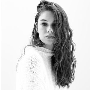 BOUCLE KNIT BALLOON SLEEVE SWEATER